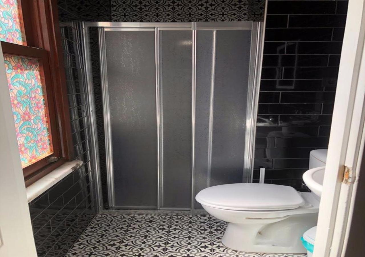 Ortakoey Tiny One Hotel Истанбул Екстериор снимка