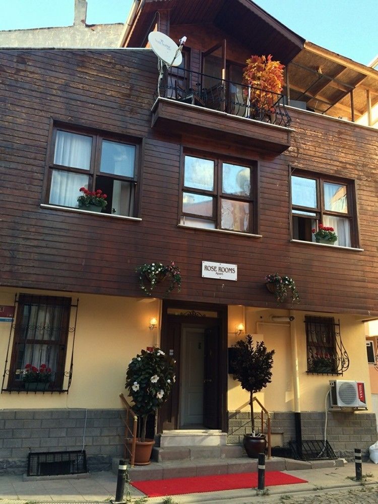 Ortakoey Tiny One Hotel Истанбул Екстериор снимка